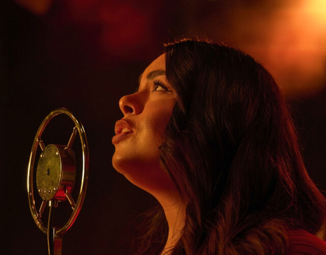 Gabriela Groves Singer at Centurion Club